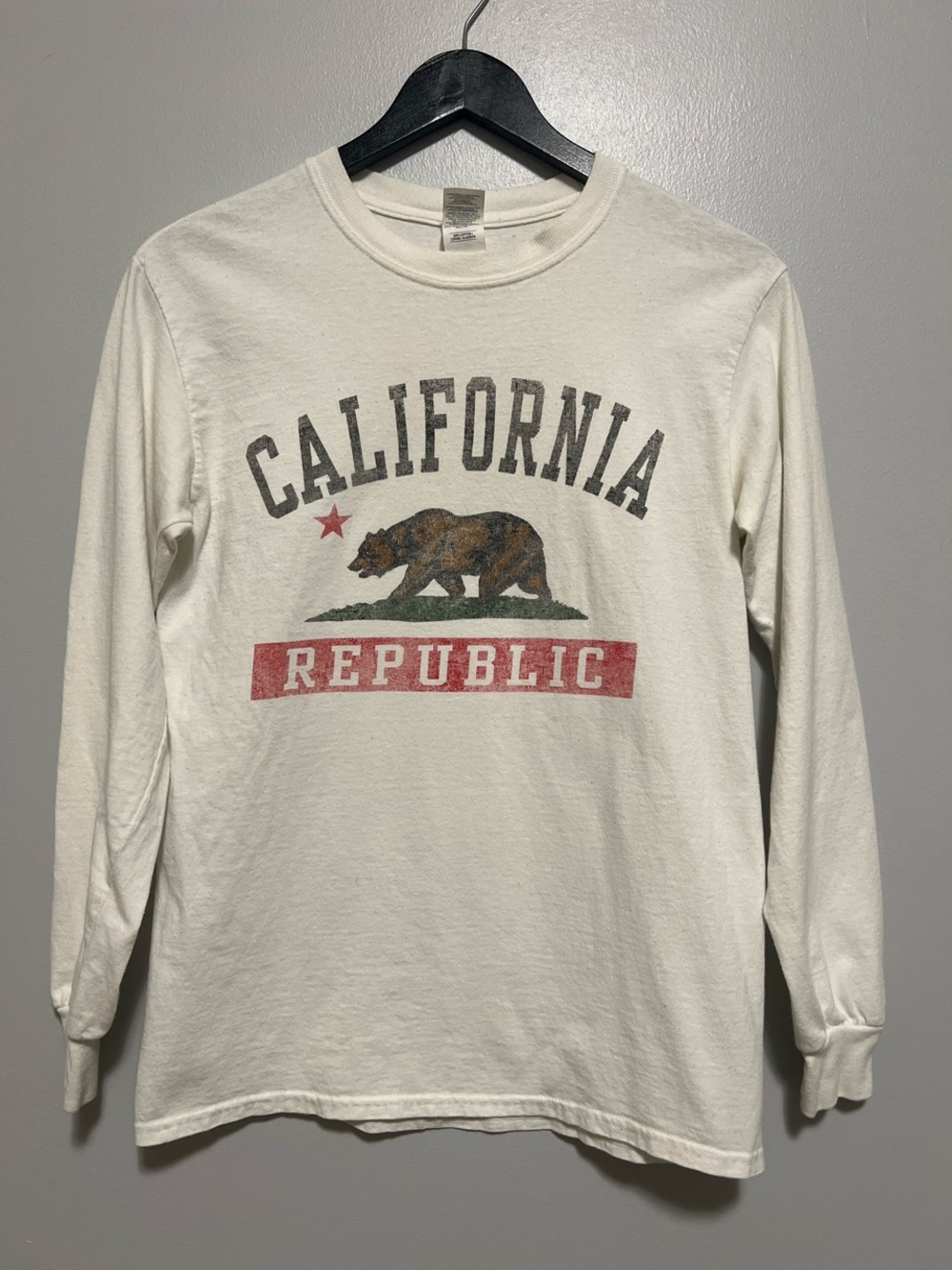 California Republic Long-Sleeve Graphic Shirt - S